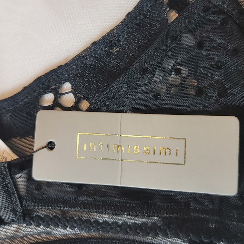 Underwear - Picture 3 of 3